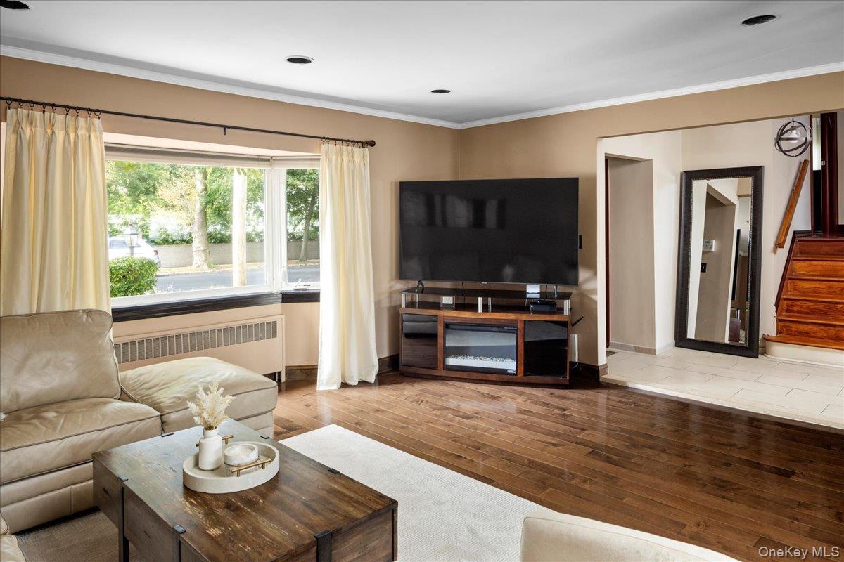 Single Family Saddle Ridge Nassau County, NY 11598, MLS-920240-6