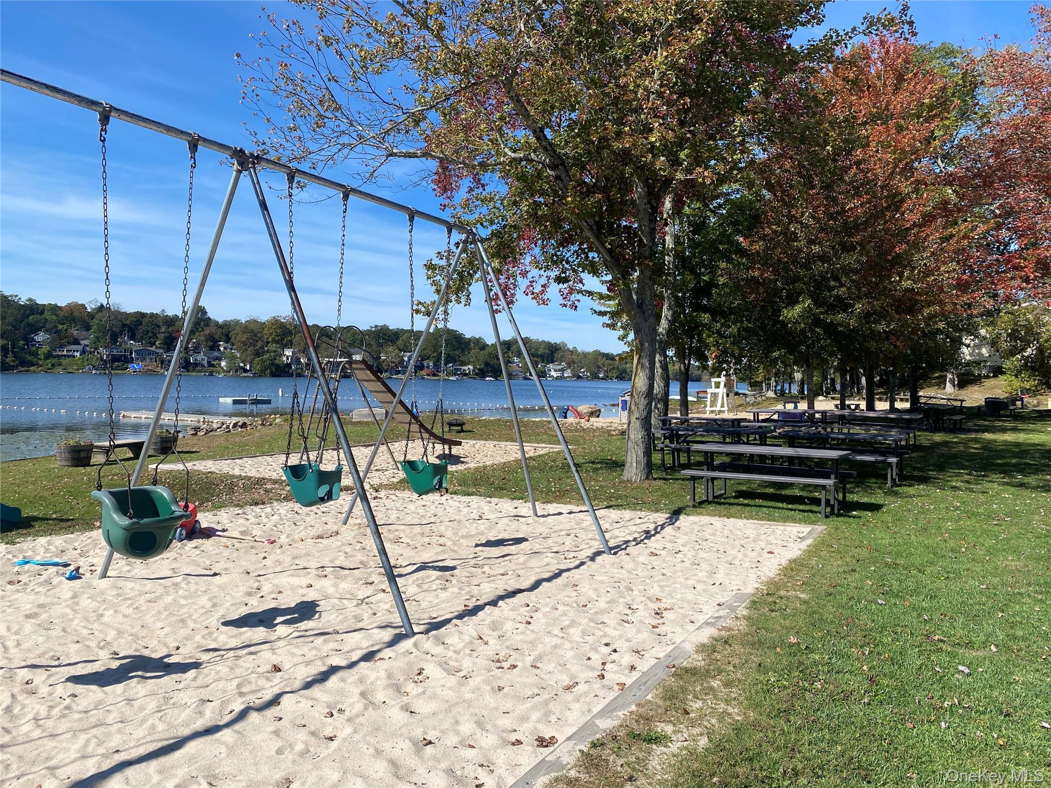 Single Family Cottage Westchester County, NY 10560, MLS-920244-20