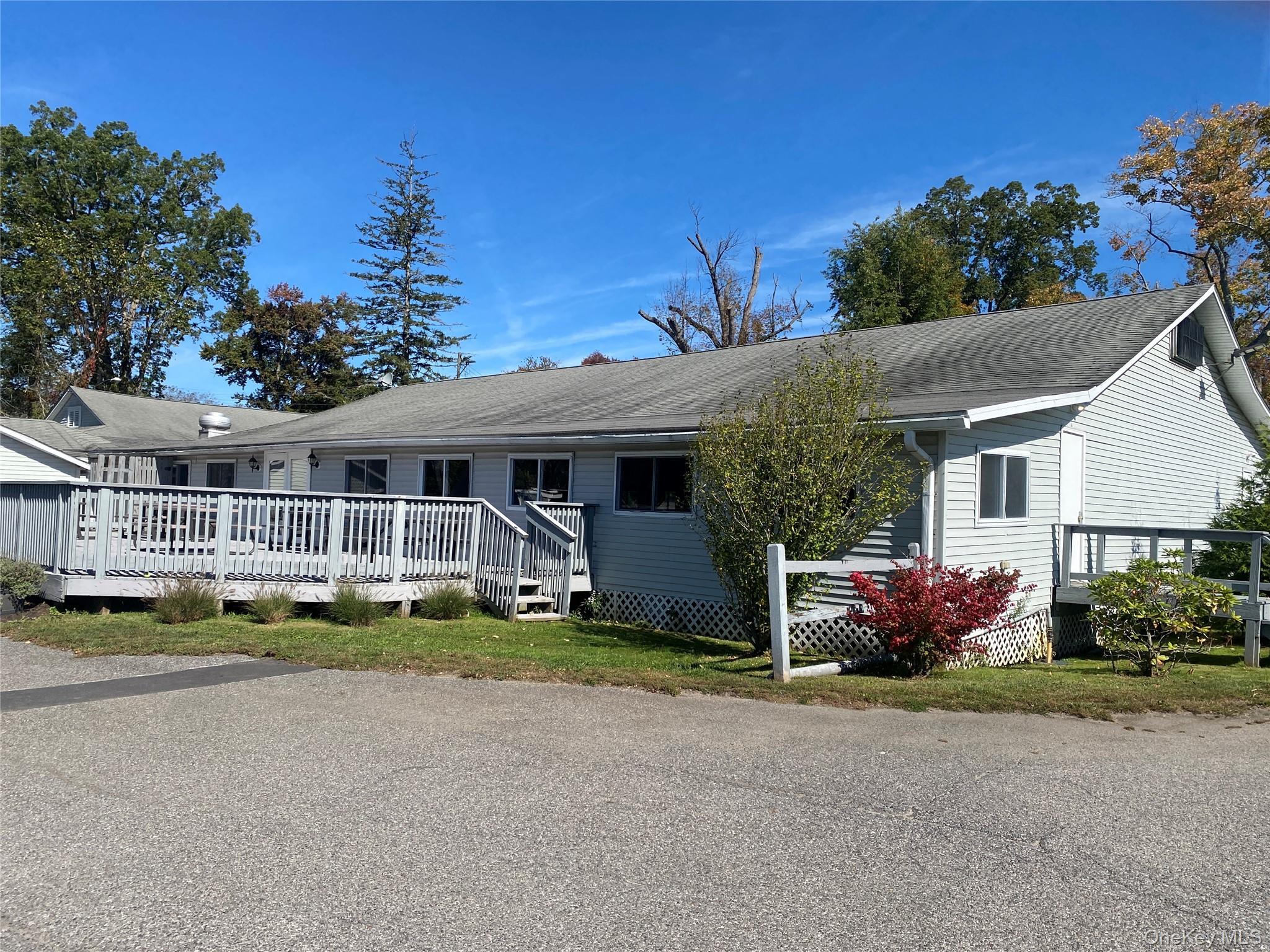 Single Family Cottage Westchester County, NY 10560, MLS-920244-21