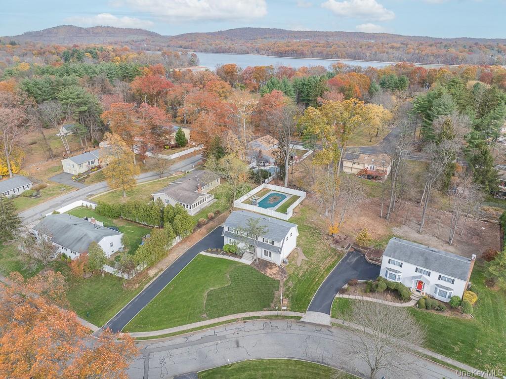 Single Family Spirea Rockland County, NY 10956, MLS-920274-40