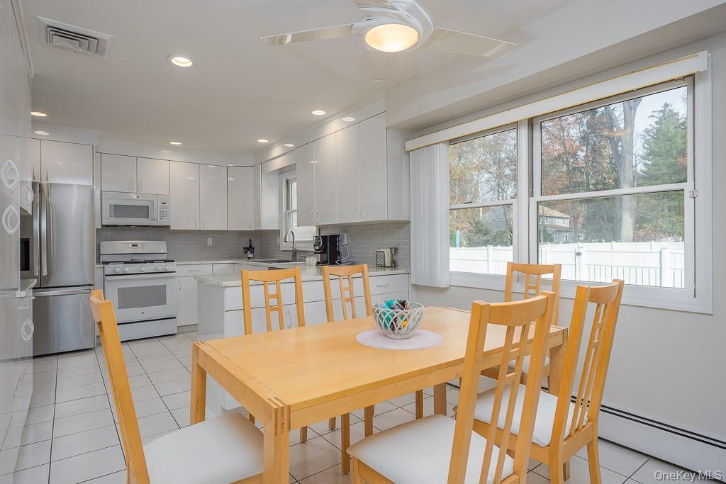 Single Family Spirea Rockland County, NY 10956, MLS-920274-9