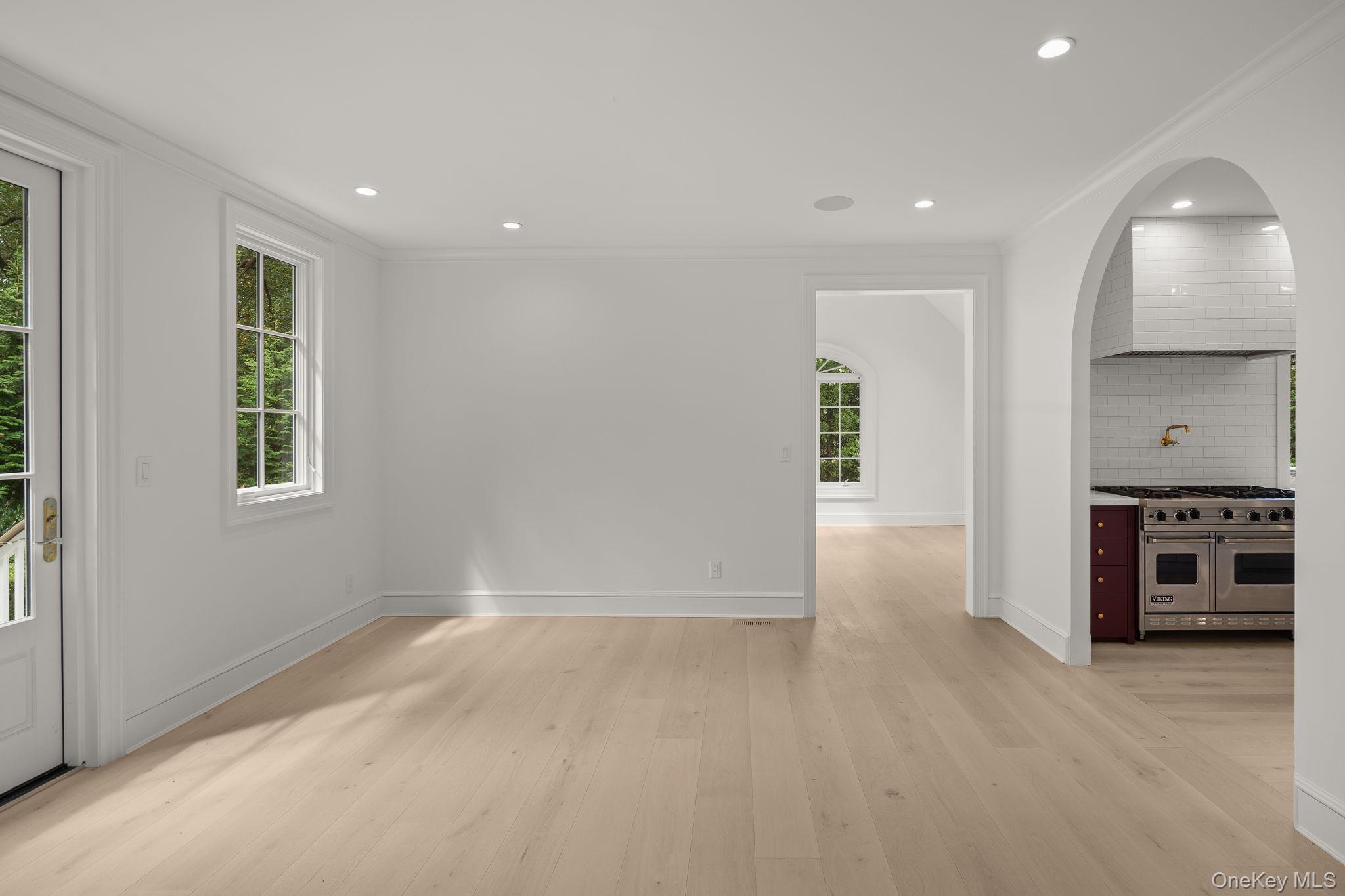 Single Family Lloyd Suffolk County, NY 11743, MLS-920278-15