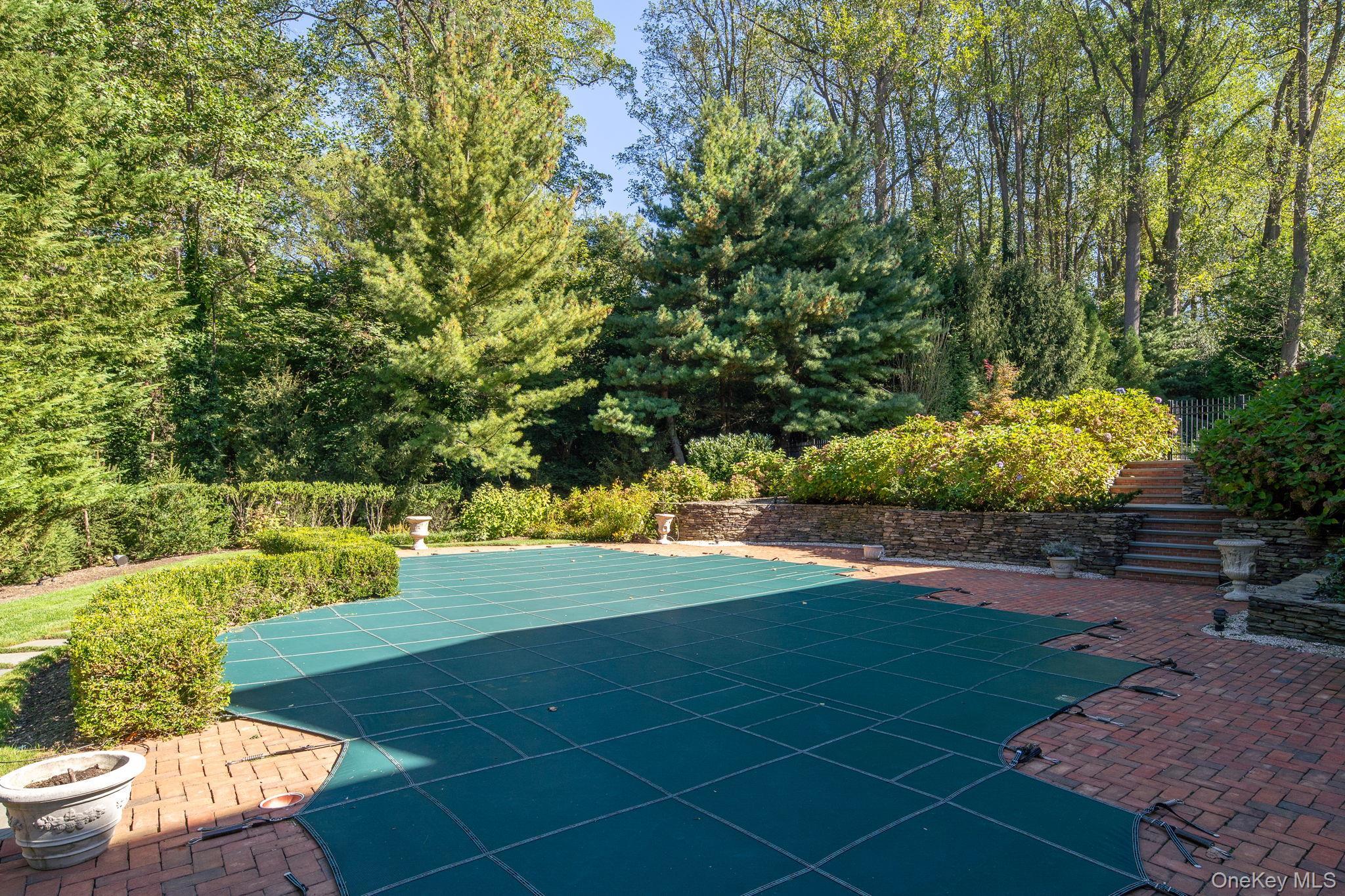 Single Family Lloyd Suffolk County, NY 11743, MLS-920278-36