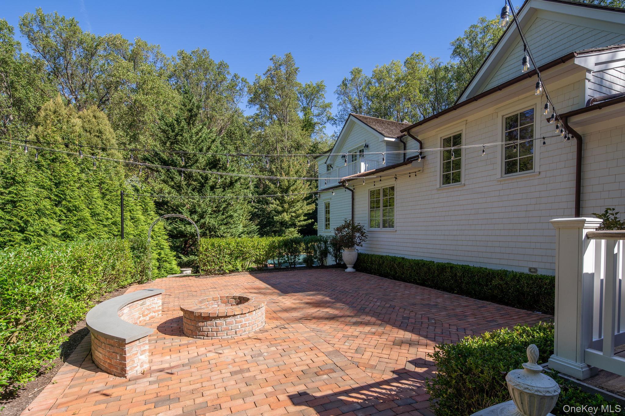 Single Family Lloyd Suffolk County, NY 11743, MLS-920278-41