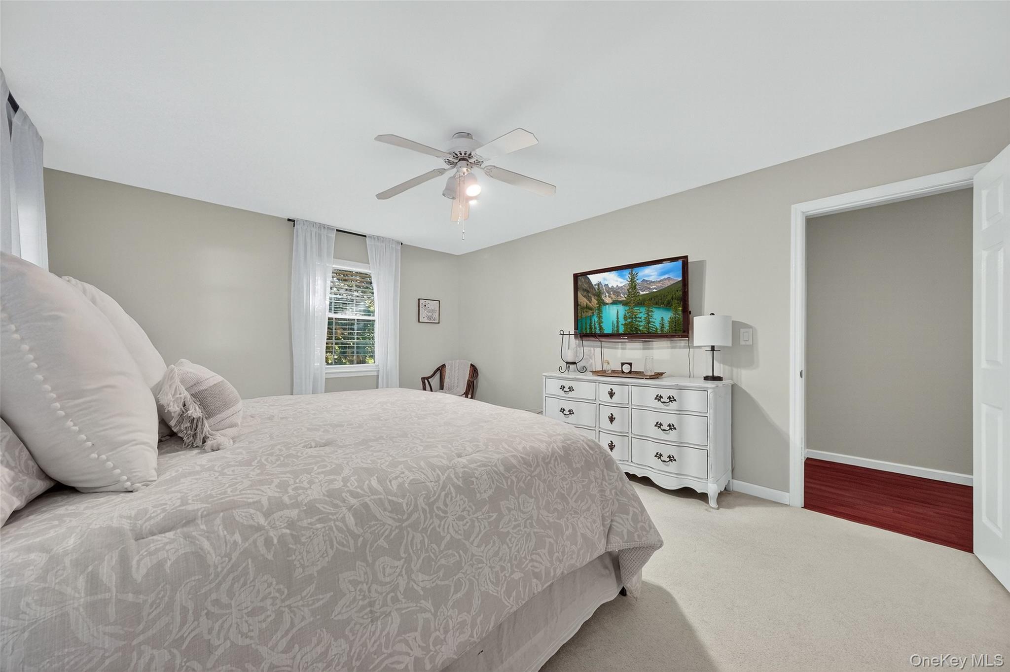 Single Family Foxwood Dr Orange County, NY 12550, MLS-920303-33