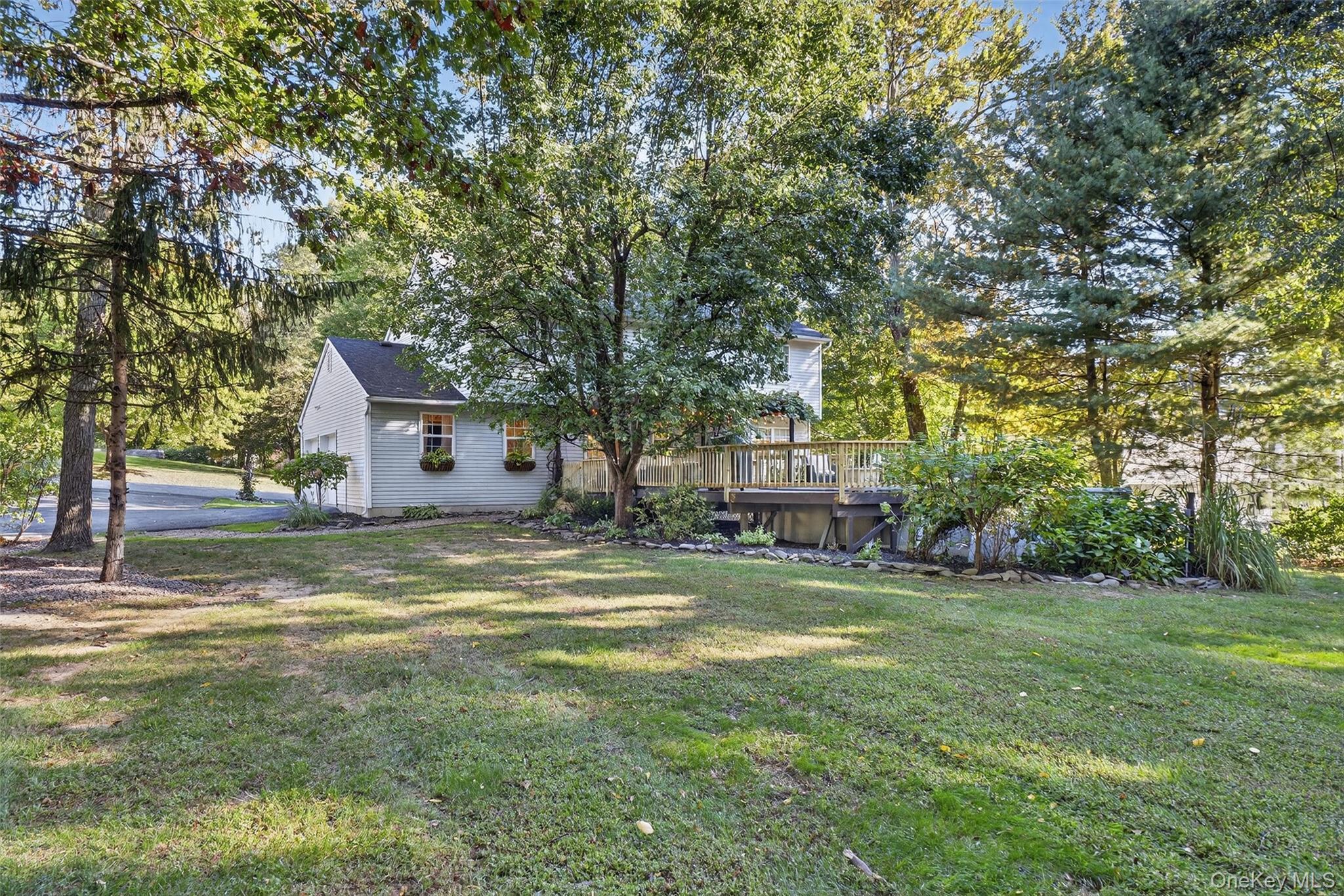 Single Family Foxwood Dr Orange County, NY 12550, MLS-920303-47