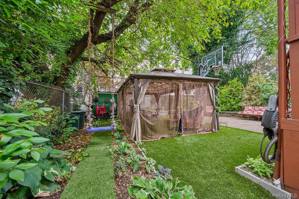 Single Family E. 28th Street Brooklyn, NY 11226, MLS-920329-26