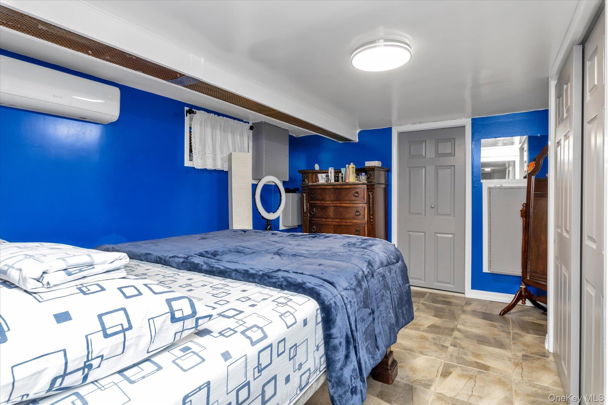 Single Family 106th Queens, NY 11417, MLS-920341-19