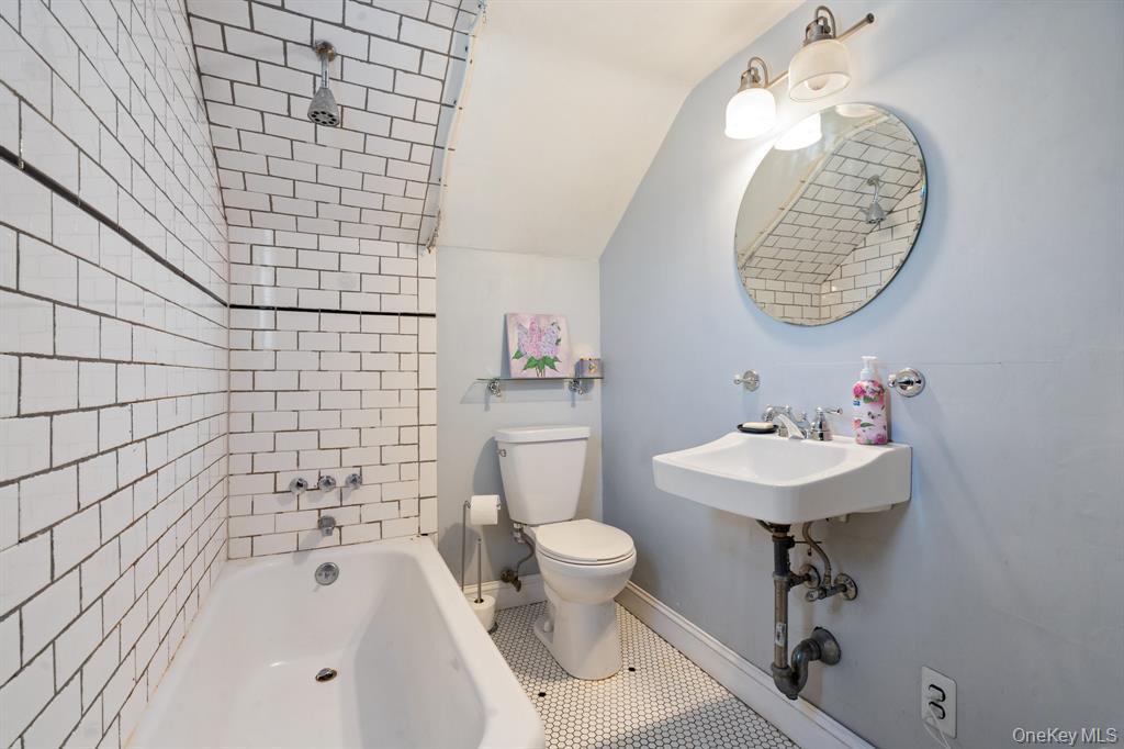 Single Family 39th Queens, NY 11361, MLS-920365-13