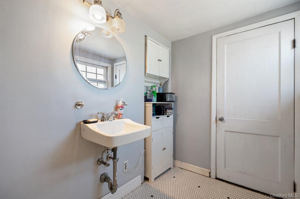 Single Family 39th Queens, NY 11361, MLS-920365-14