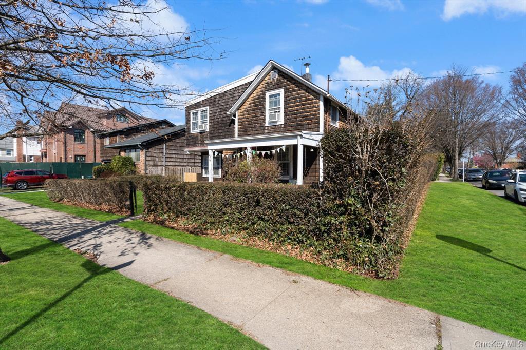 Single Family 39th Queens, NY 11361, MLS-920365-27