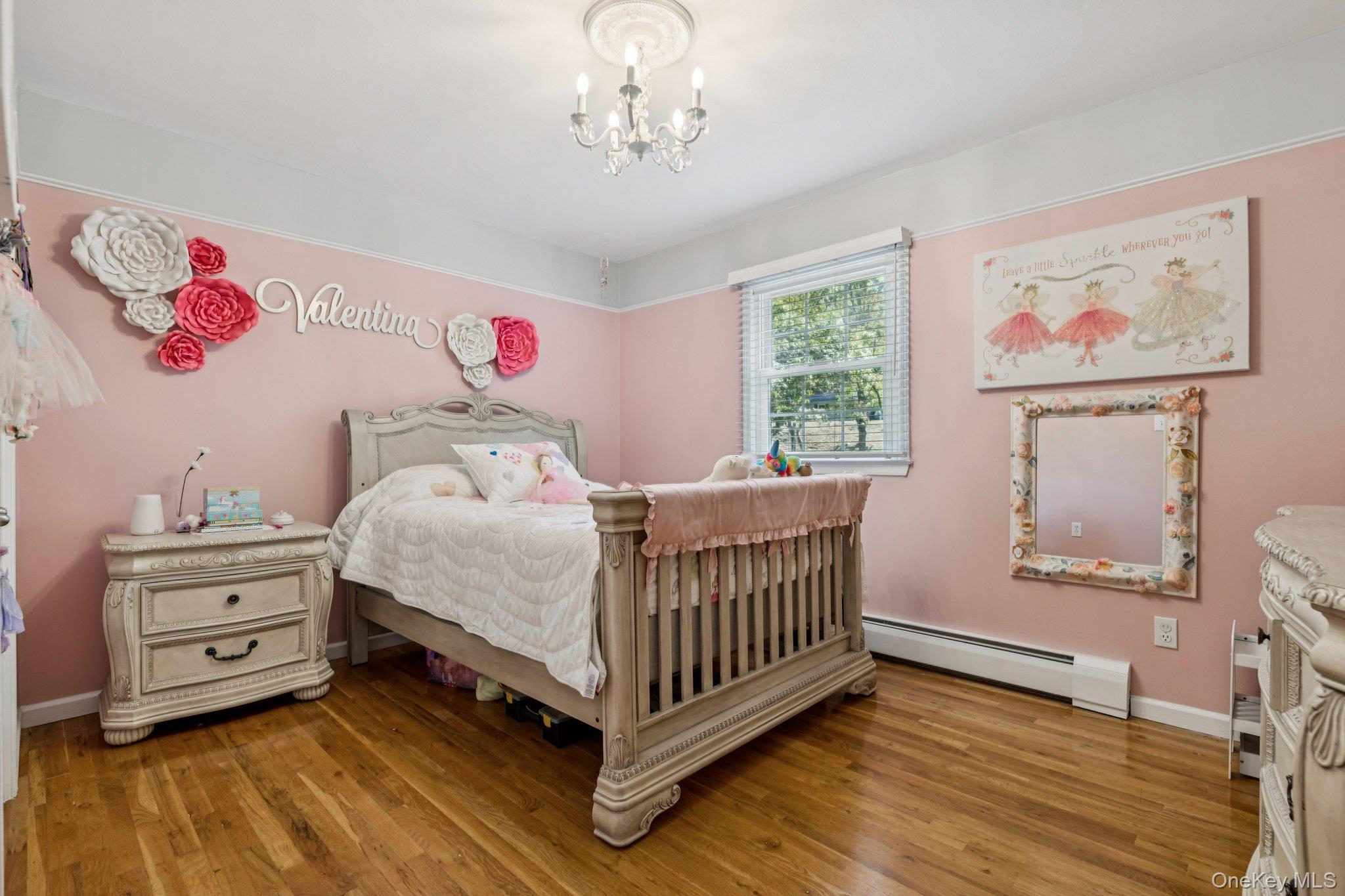 Single Family Hastings  Suffolk County, NY 11768, MLS-920368-25