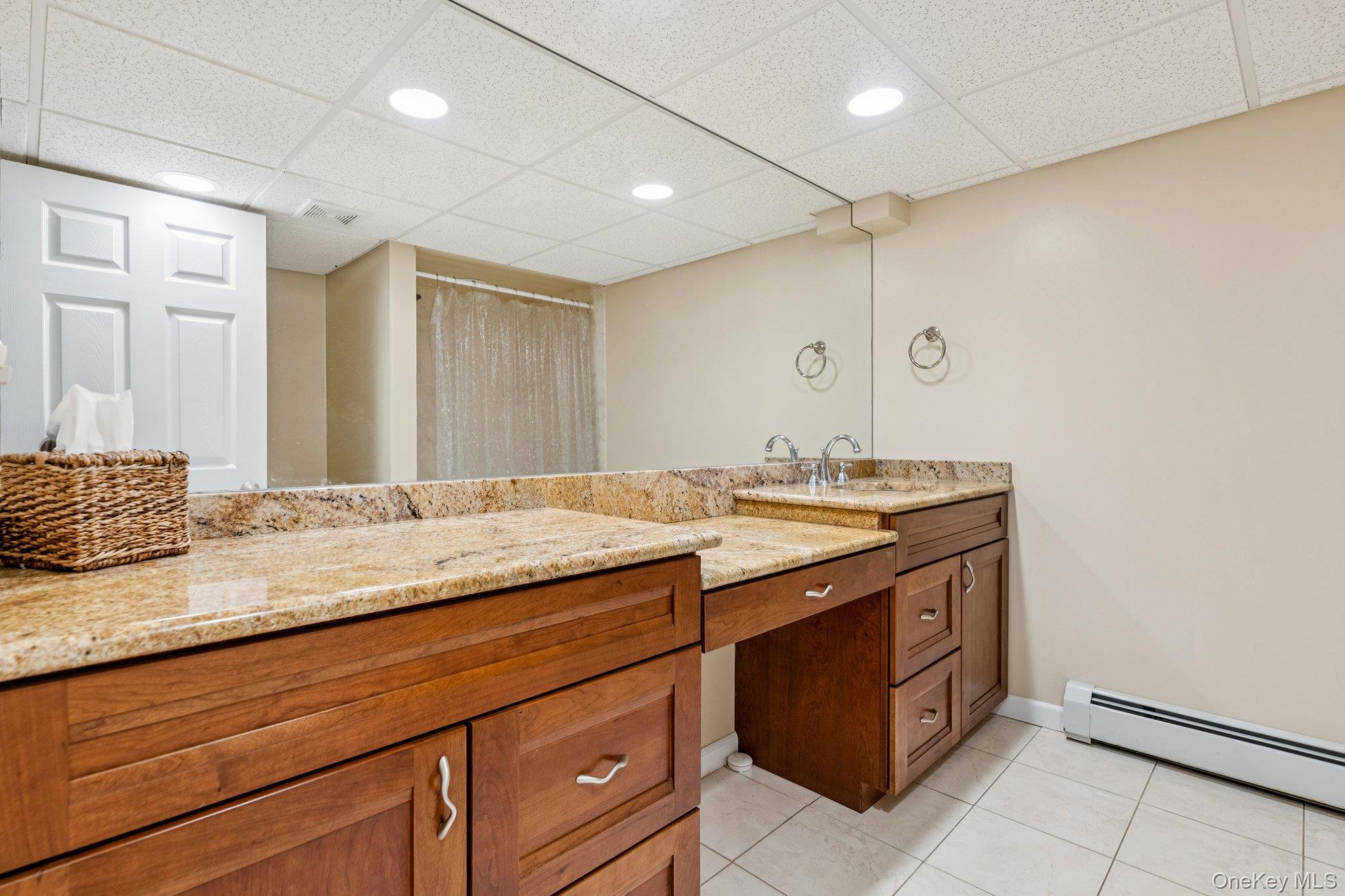 Single Family Hastings  Suffolk County, NY 11768, MLS-920368-35