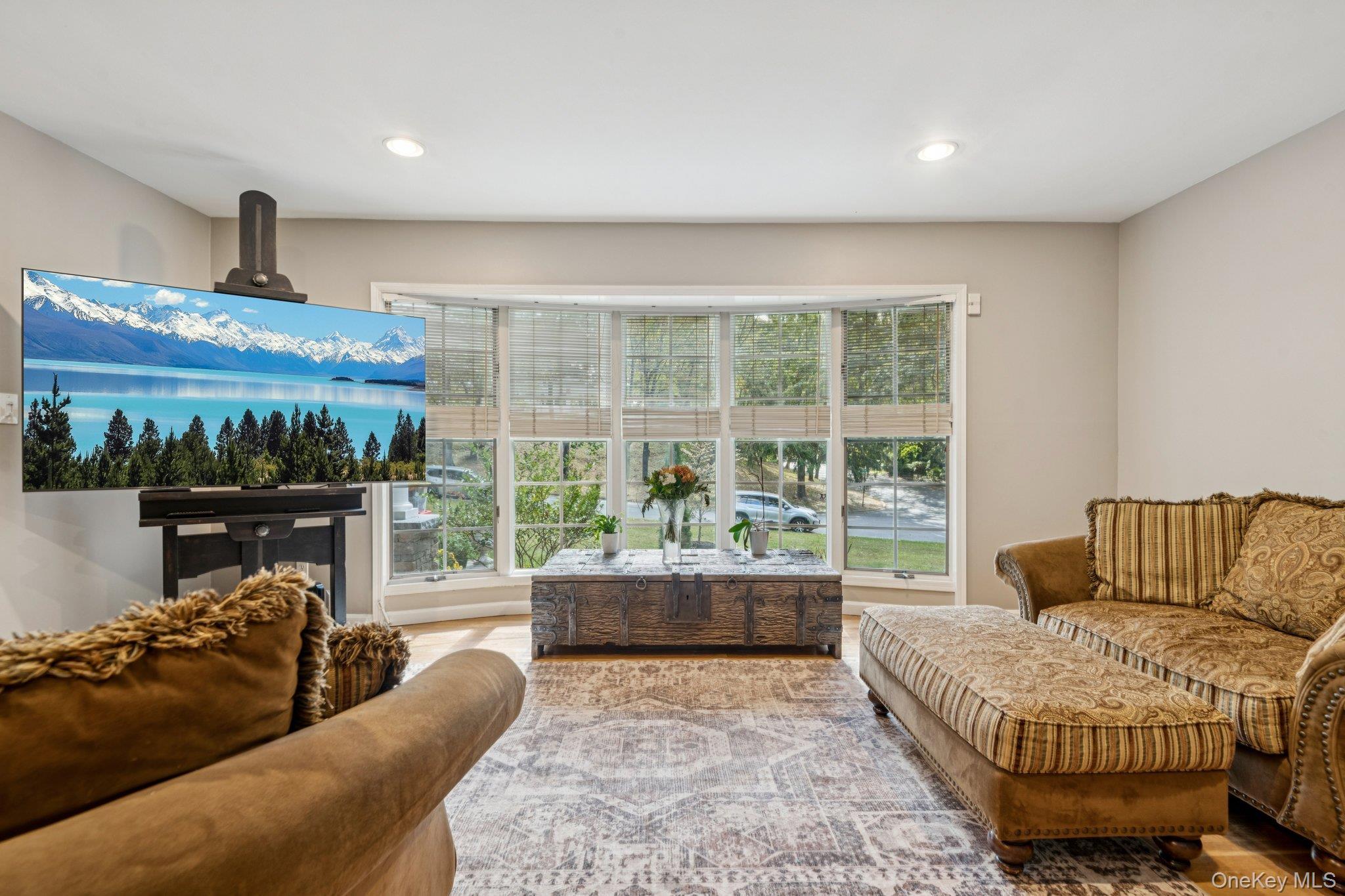 Single Family Hastings  Suffolk County, NY 11768, MLS-920368-7