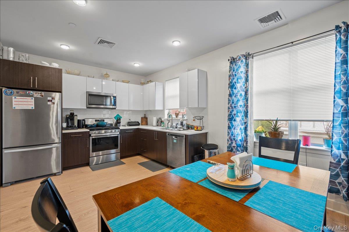 Single Family Main  Westchester County, NY 10566, MLS-920373-10