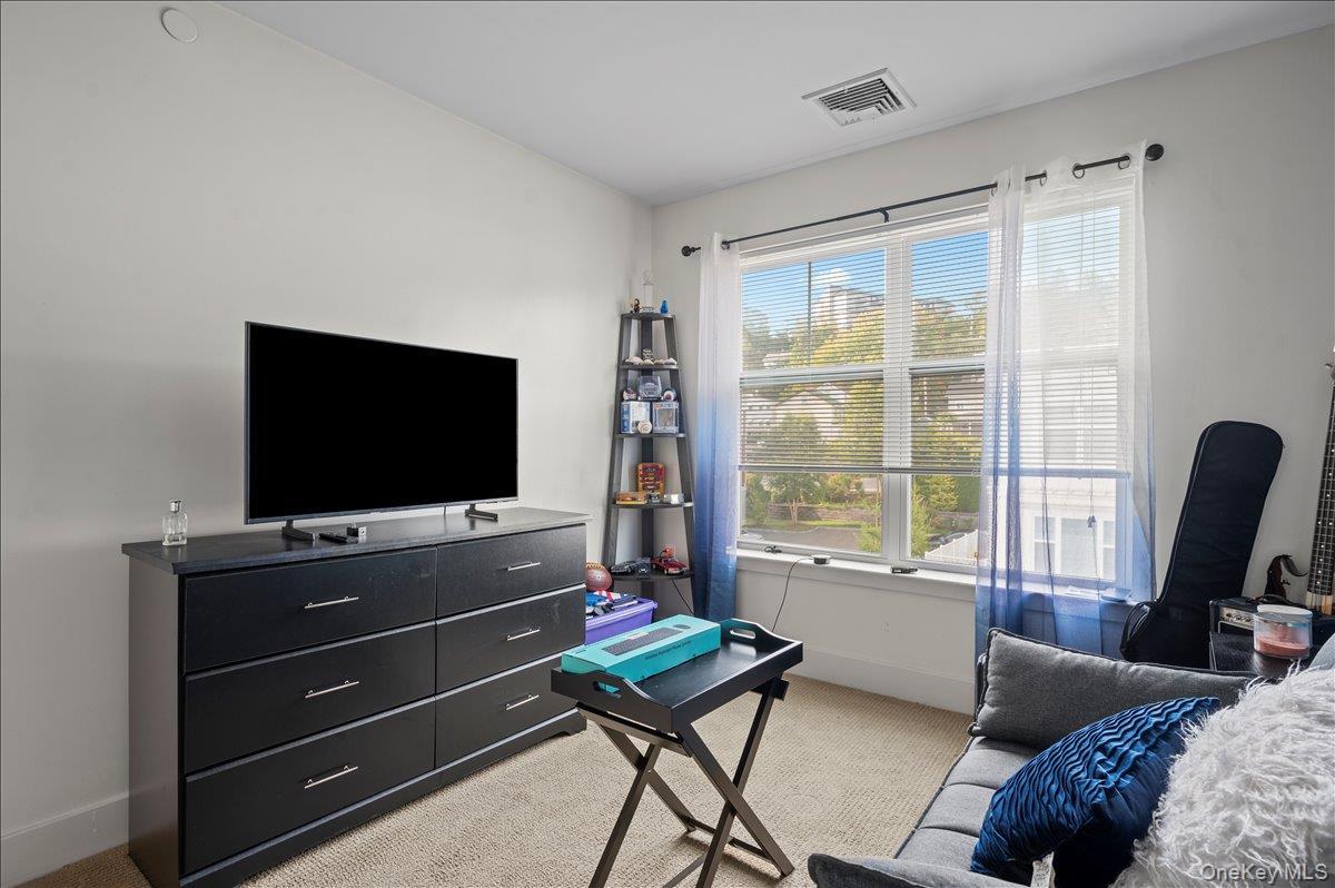 Single Family Main  Westchester County, NY 10566, MLS-920373-21