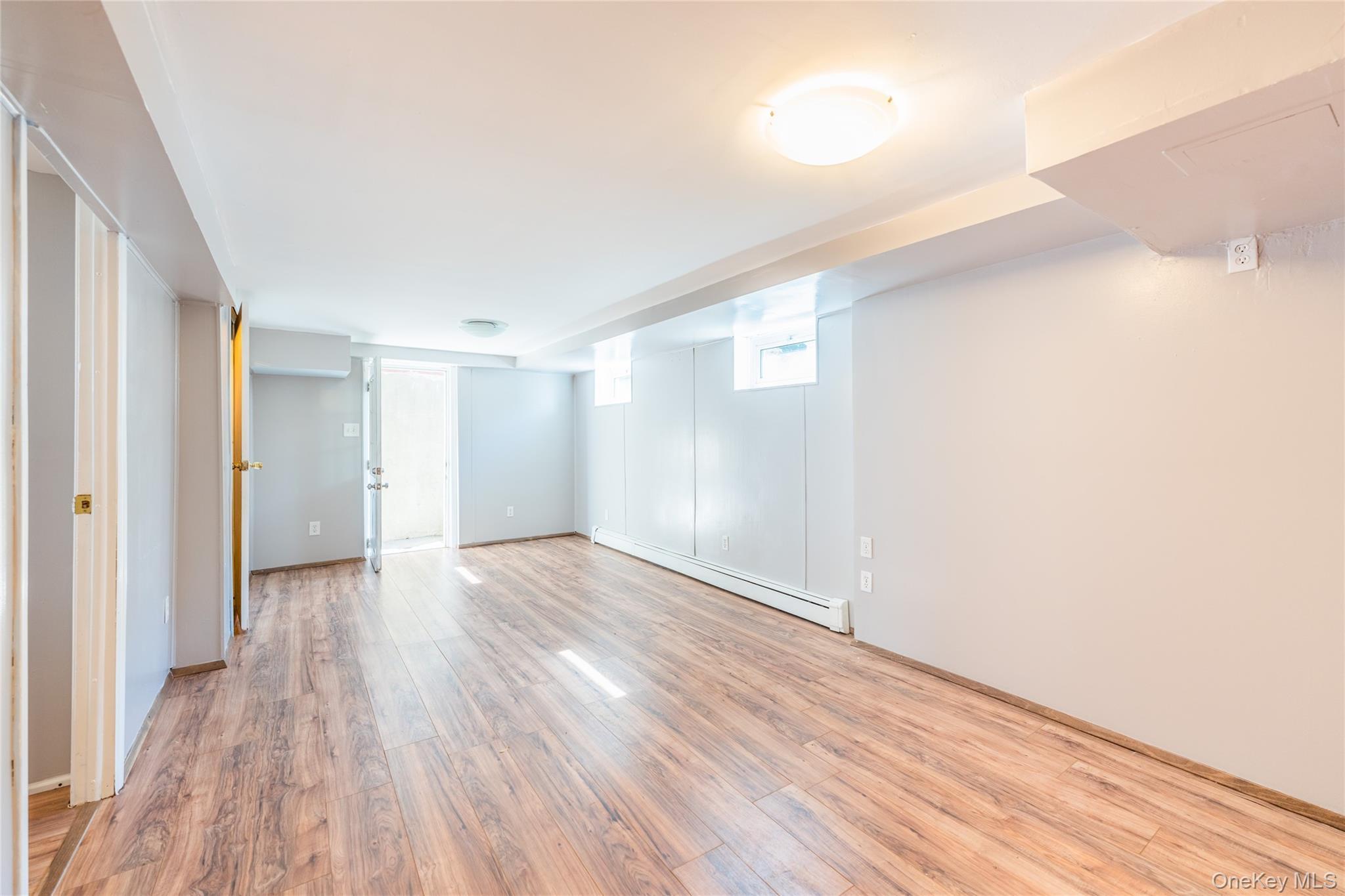 Single Family Raymond  Nassau County, NY 11710, MLS-920374-15