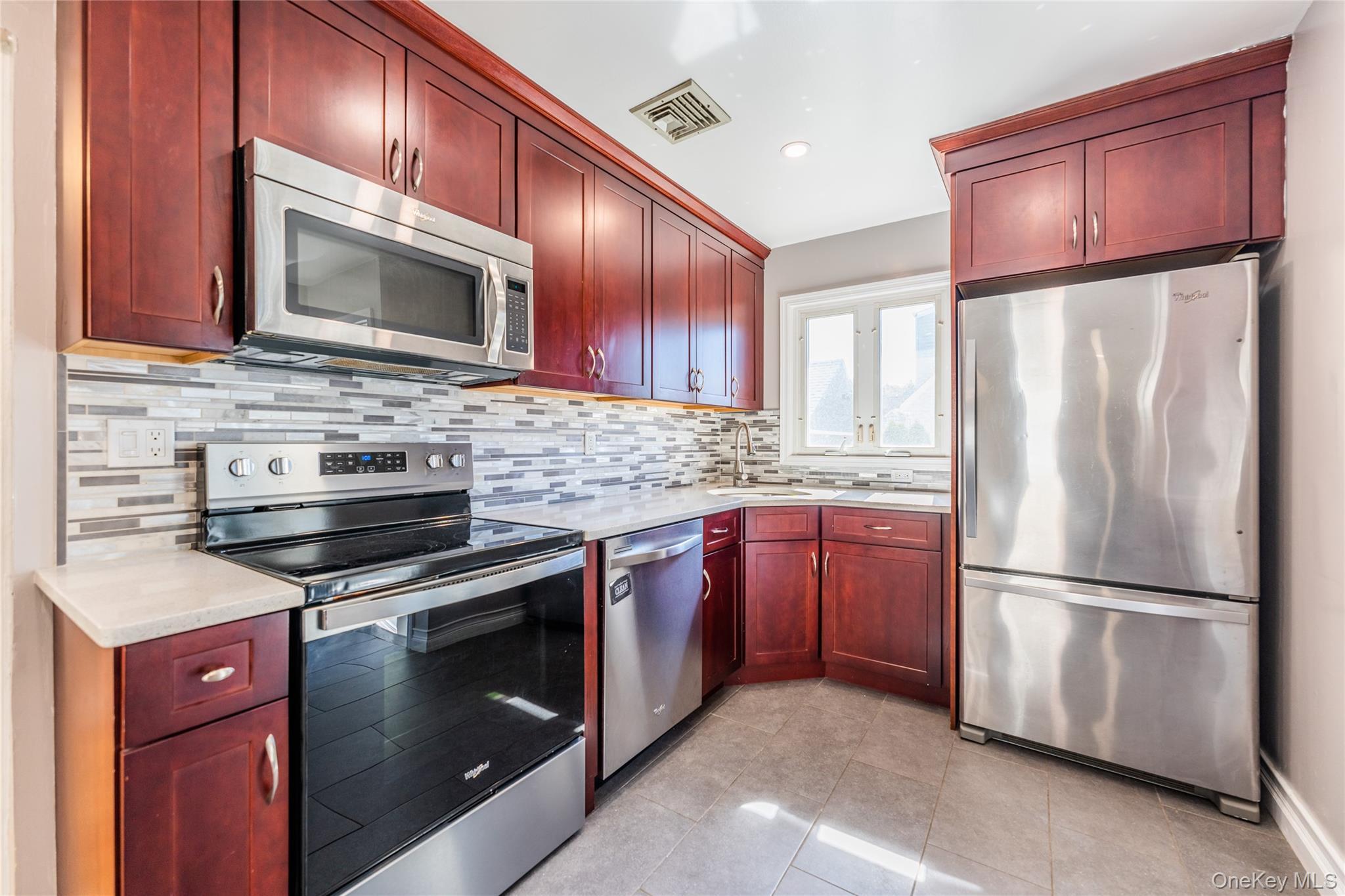 Single Family Raymond  Nassau County, NY 11710, MLS-920374-22