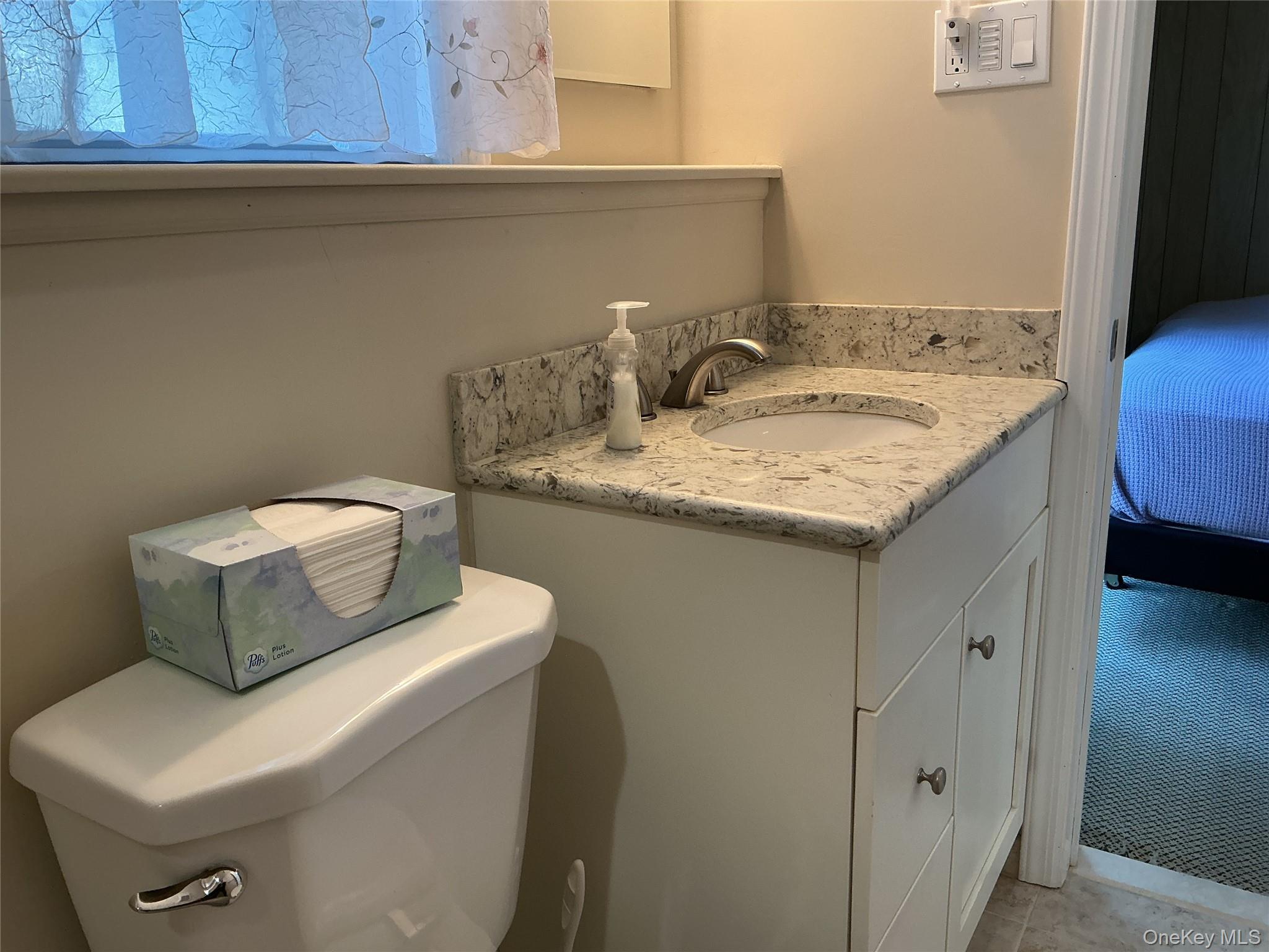 Single Family Church Nassau County, NY 11590, MLS-920402-12