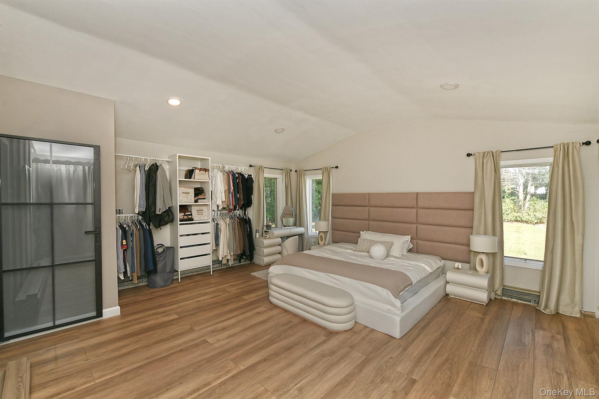 Single Family Burr  Suffolk County, NY 11731, MLS-920403-13