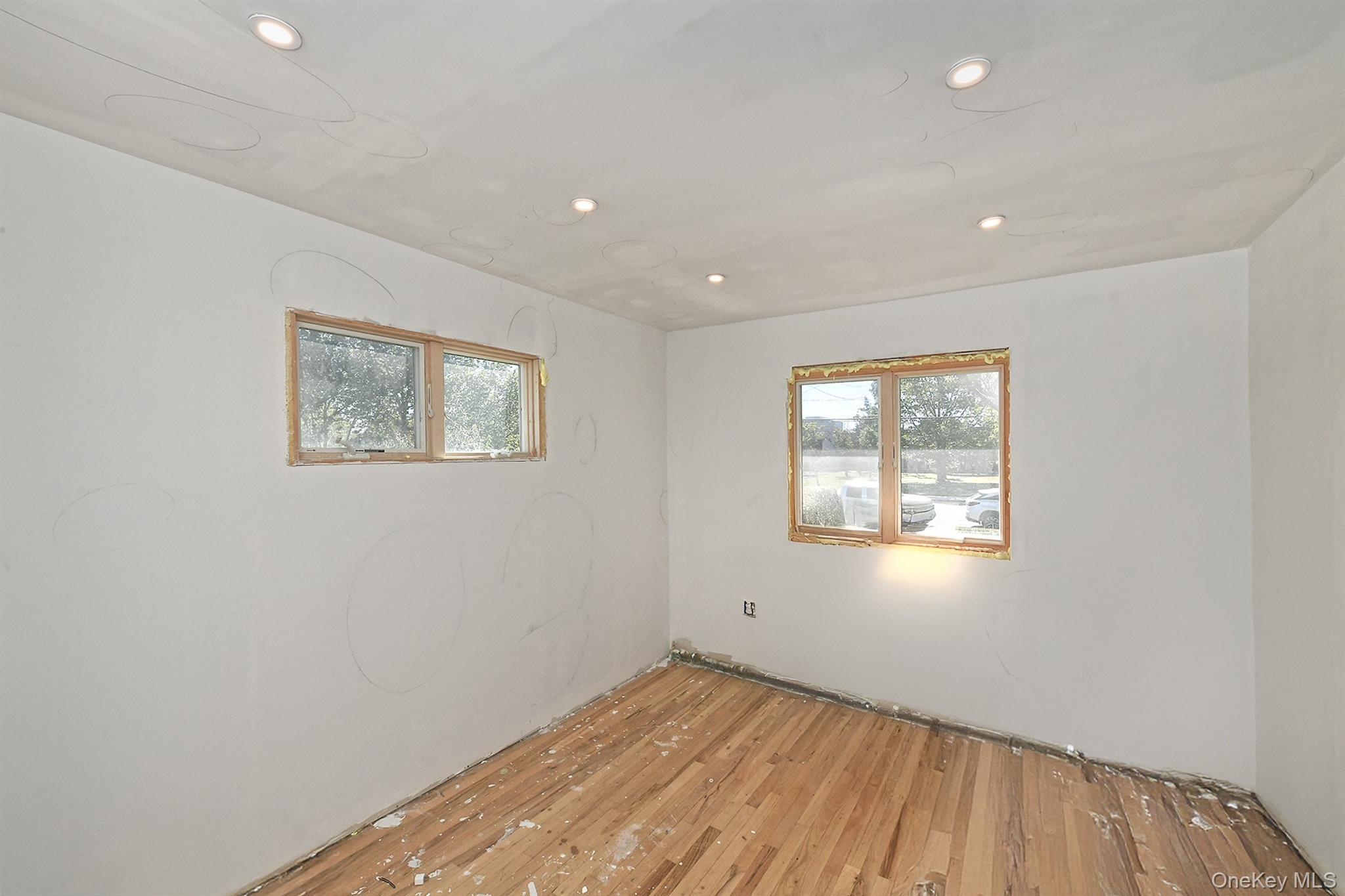 Single Family Burr  Suffolk County, NY 11731, MLS-920403-9