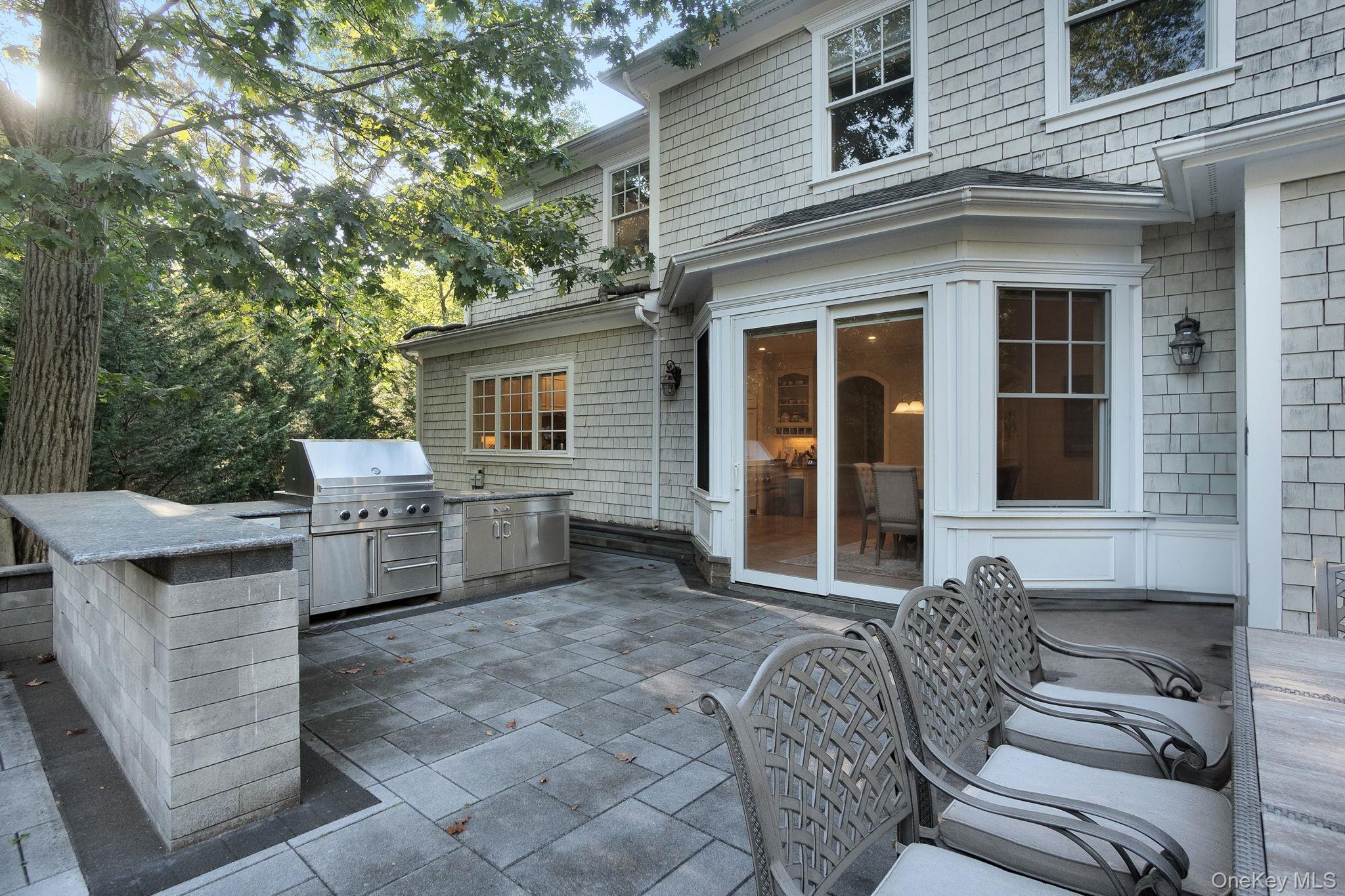 Single Family Norgate Nassau County, NY 11545, MLS-920410-37