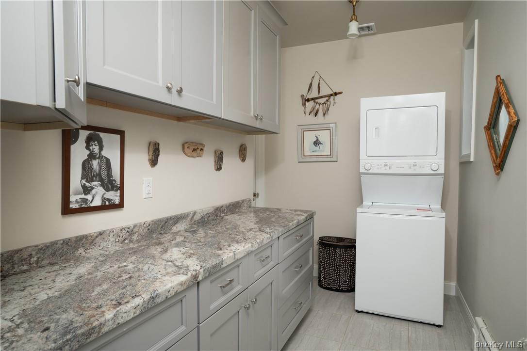 Single Family Voorhis  Rockland County, NY 10960, MLS-920416-16