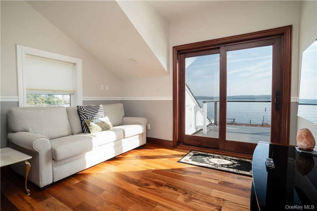 Single Family Voorhis  Rockland County, NY 10960, MLS-920416-24