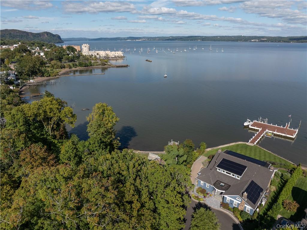 Single Family Voorhis  Rockland County, NY 10960, MLS-920416-38