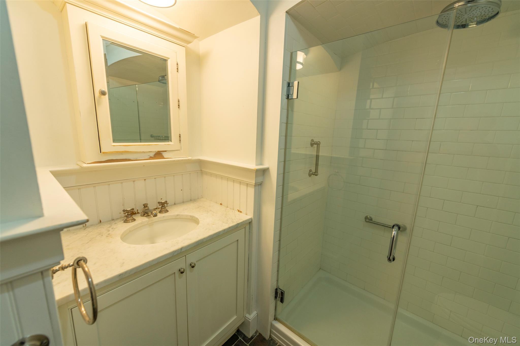 Single Family Belleview Suffolk County, NY 11934, MLS-920444-11