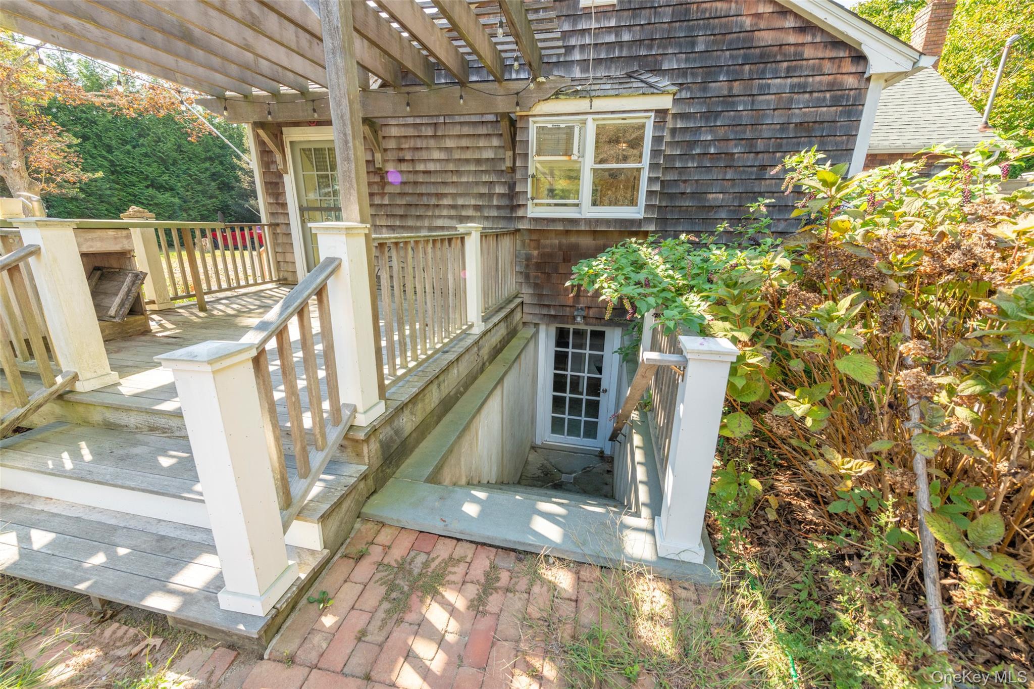 Single Family Belleview Suffolk County, NY 11934, MLS-920444-39