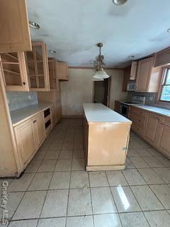 Single Family Winside Suffolk County, NY 11727, MLS-920452-10