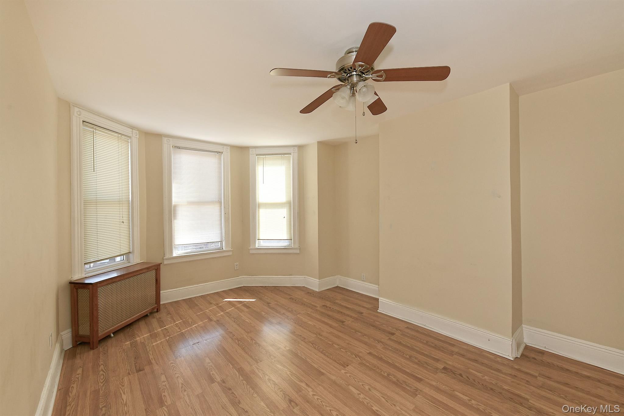 Single Family 47th Queens, NY 11103, MLS-920462-9