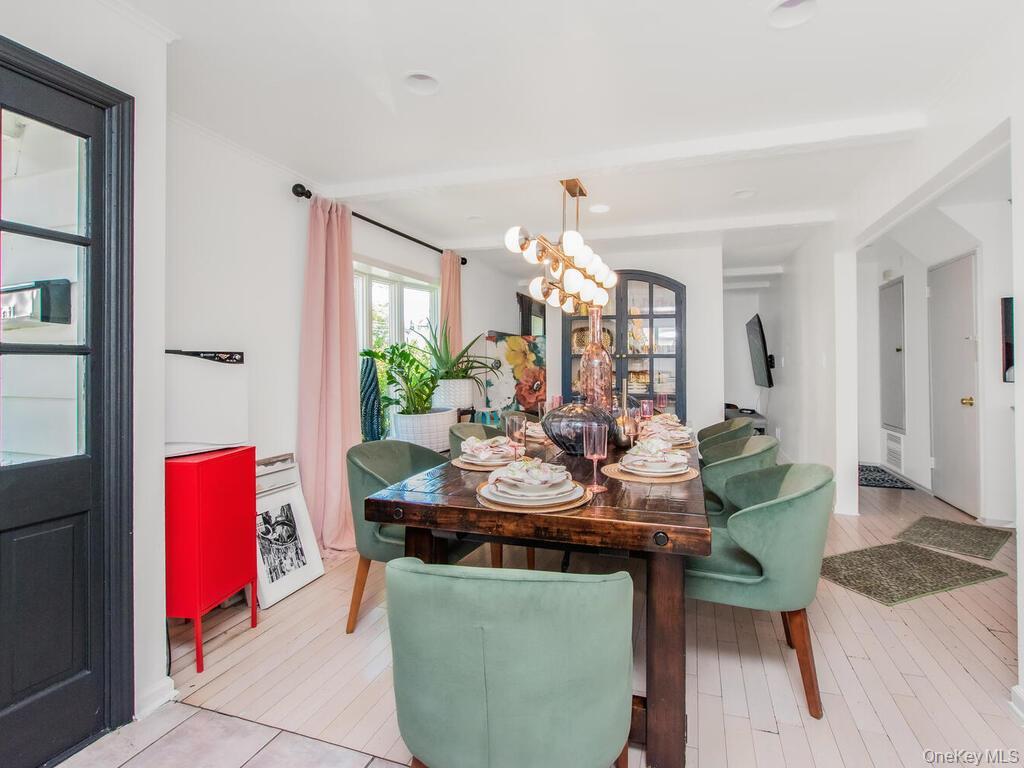 Single Family Gailmore  Westchester County, NY 10710, MLS-920493-2