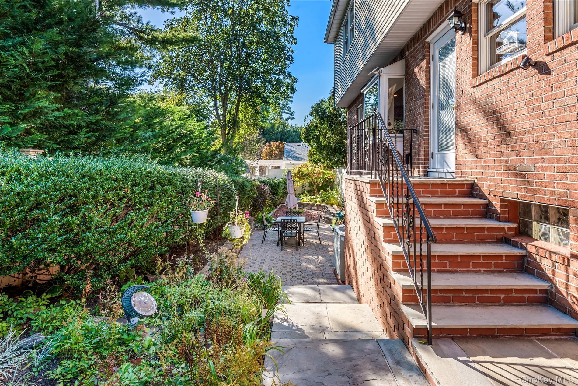 Single Family Violet Nassau County, NY 11709, MLS-920497-39