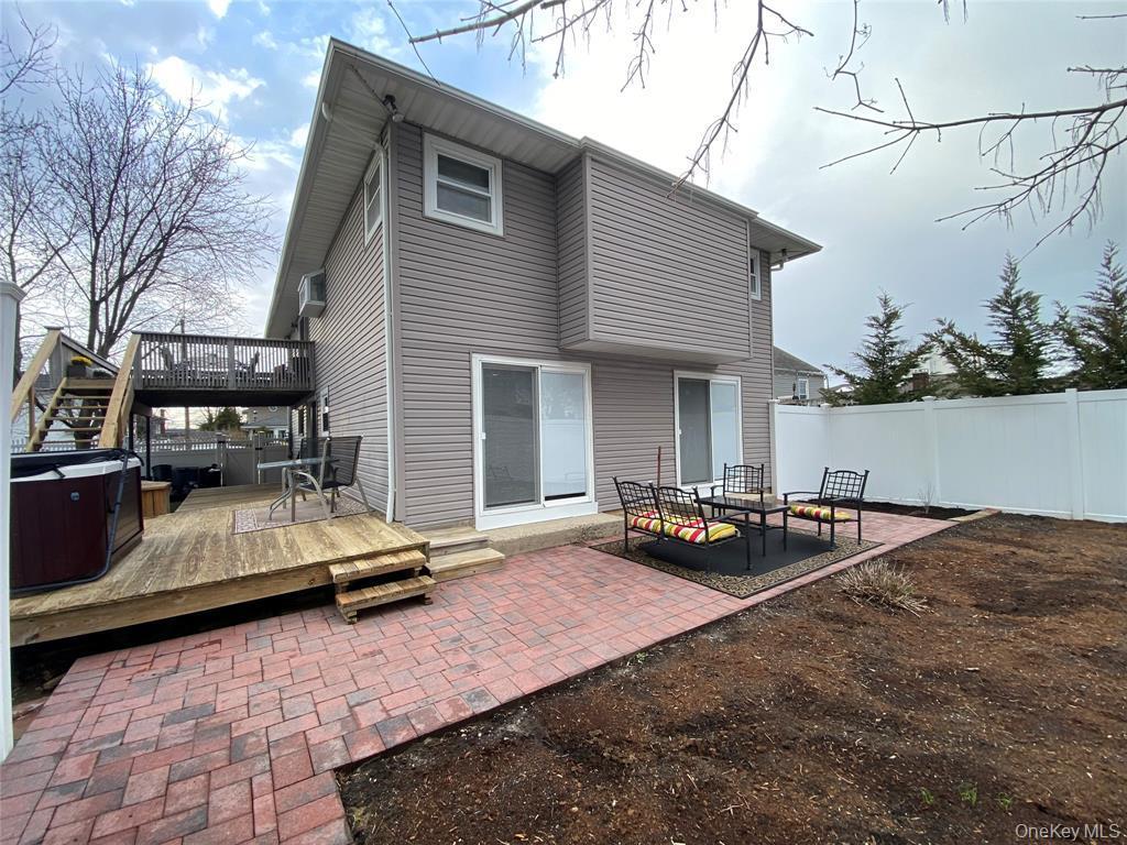 Single Family Massachusetts  Nassau County, NY 11558, MLS-920538-18