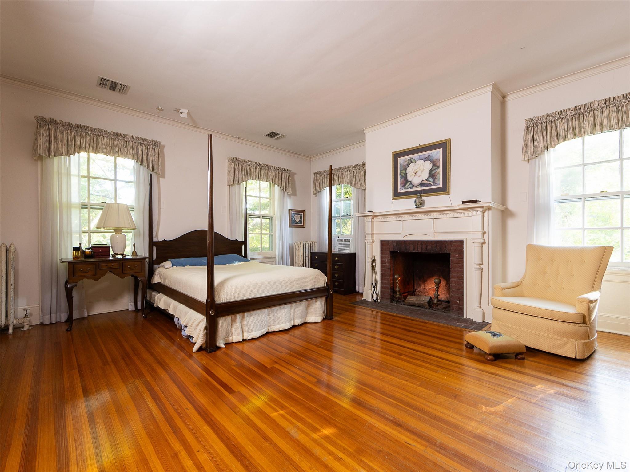 Single Family Colonial Orange County, NY 10990, MLS-920550-16