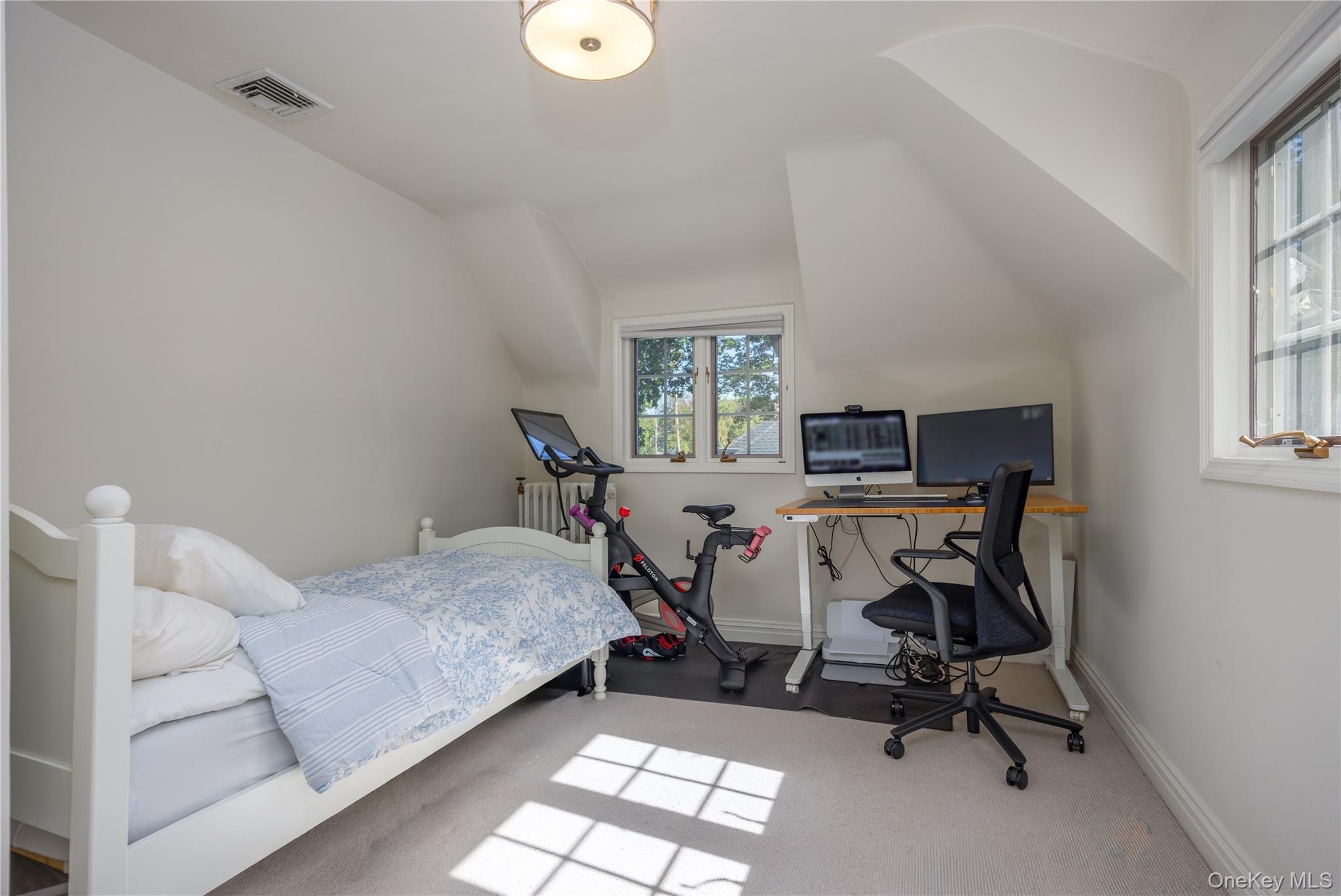 Single Family Pondfield Westchester County, NY 10708, MLS-920564-24