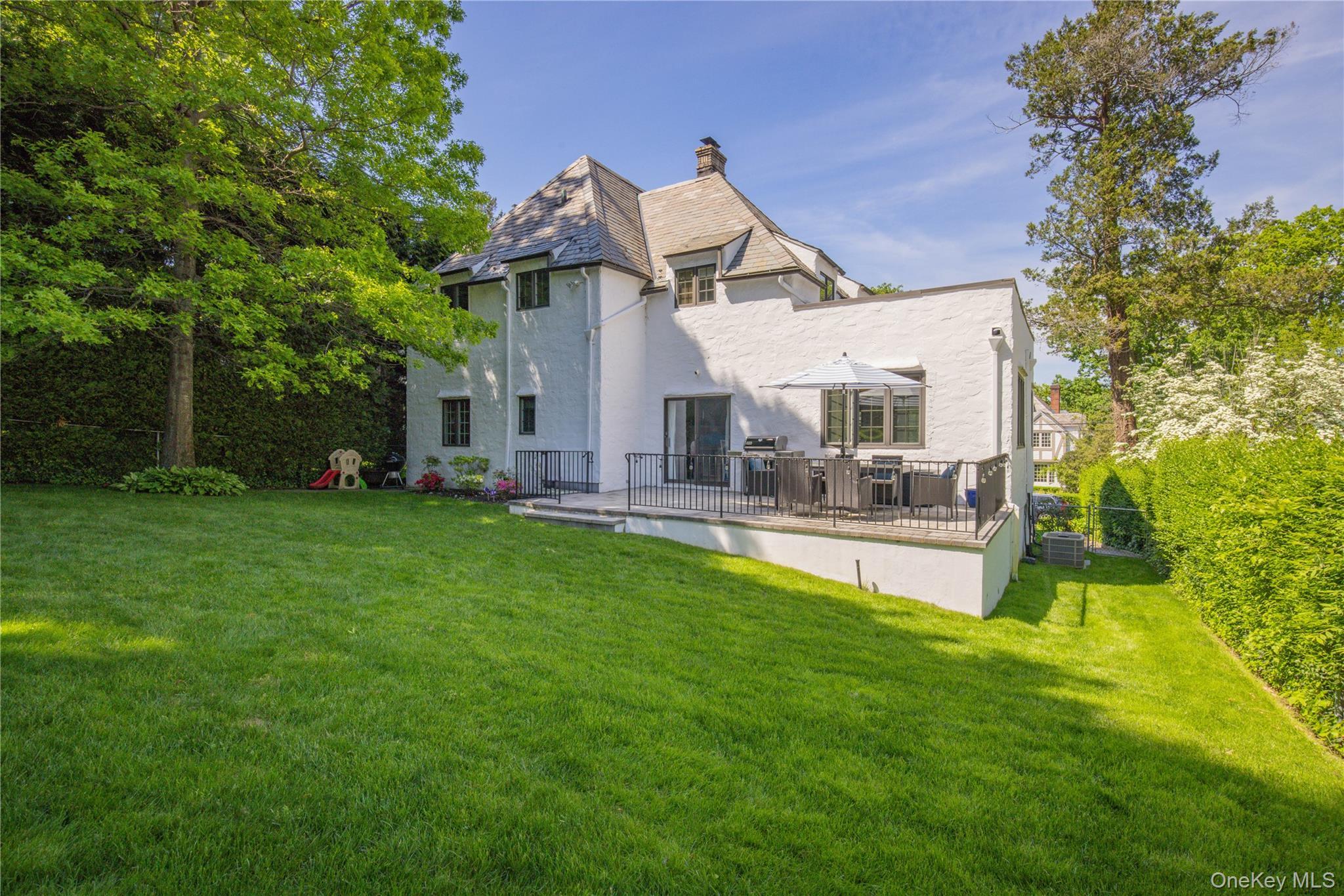 Single Family Pondfield Westchester County, NY 10708, MLS-920564-28