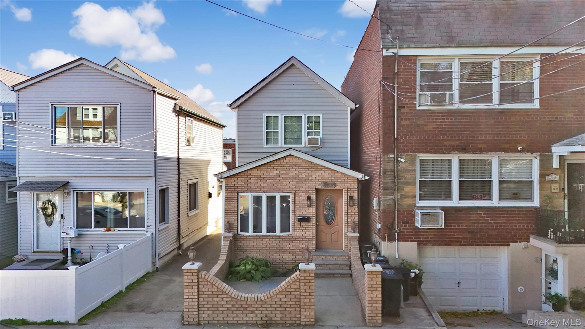 Single Family Albert  Queens, NY 11417, MLS-920573-3