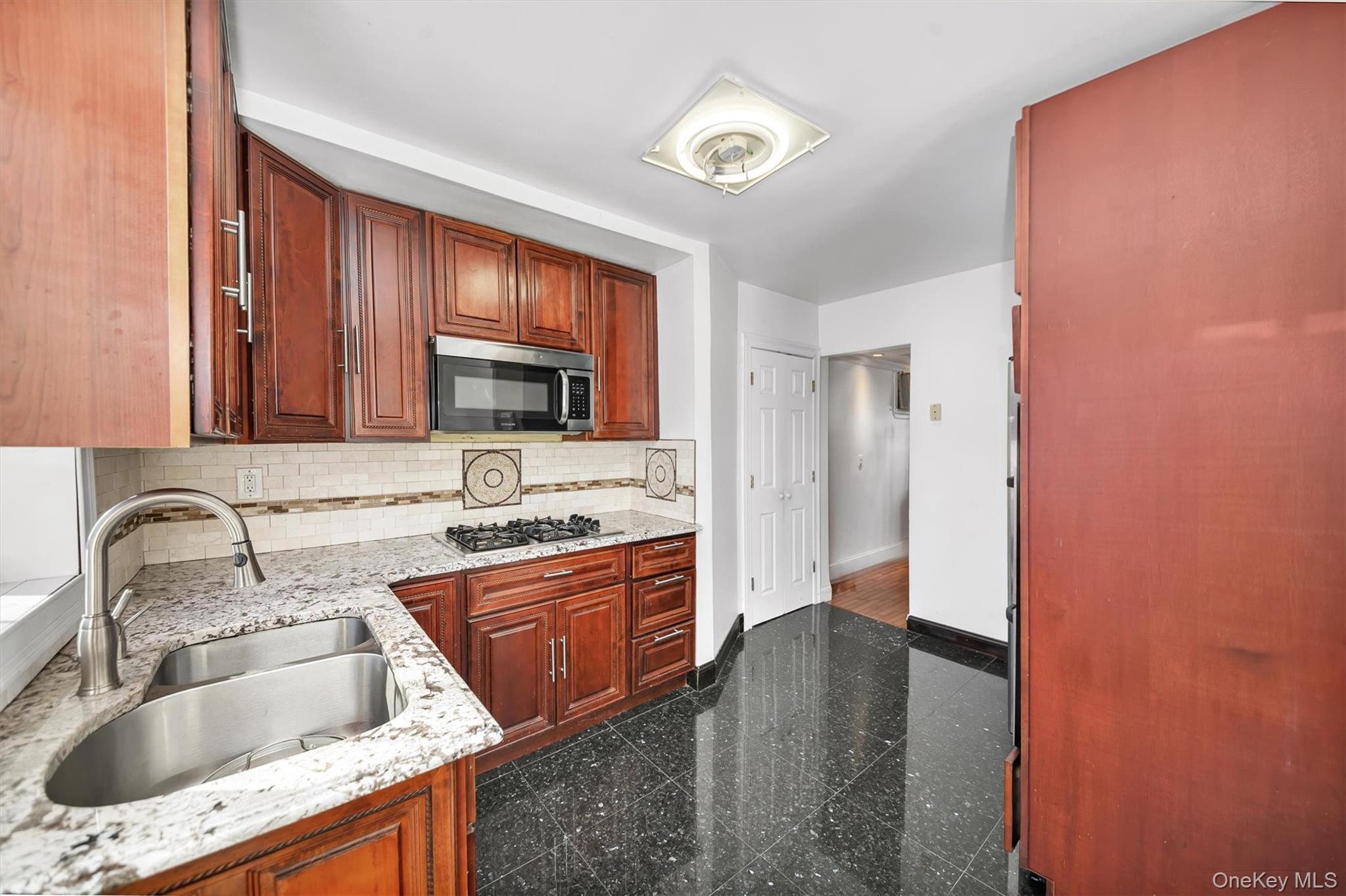 Single Family Albert  Queens, NY 11417, MLS-920573-8