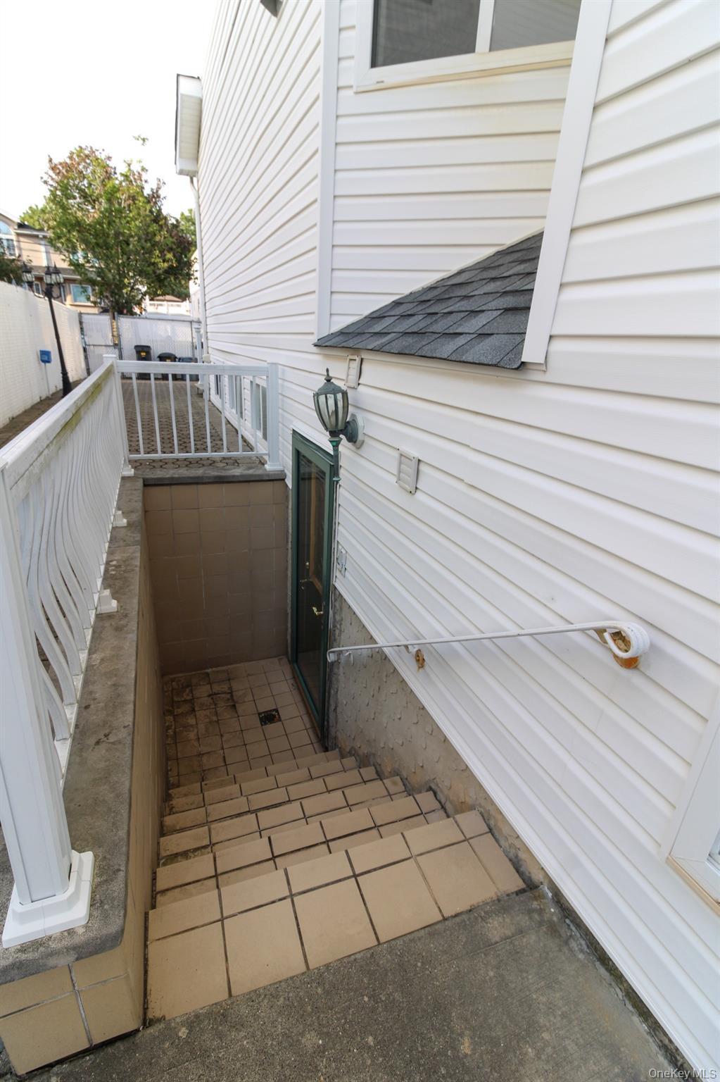 Single Family Camden Staten Island, NY 10309, MLS-920588-11