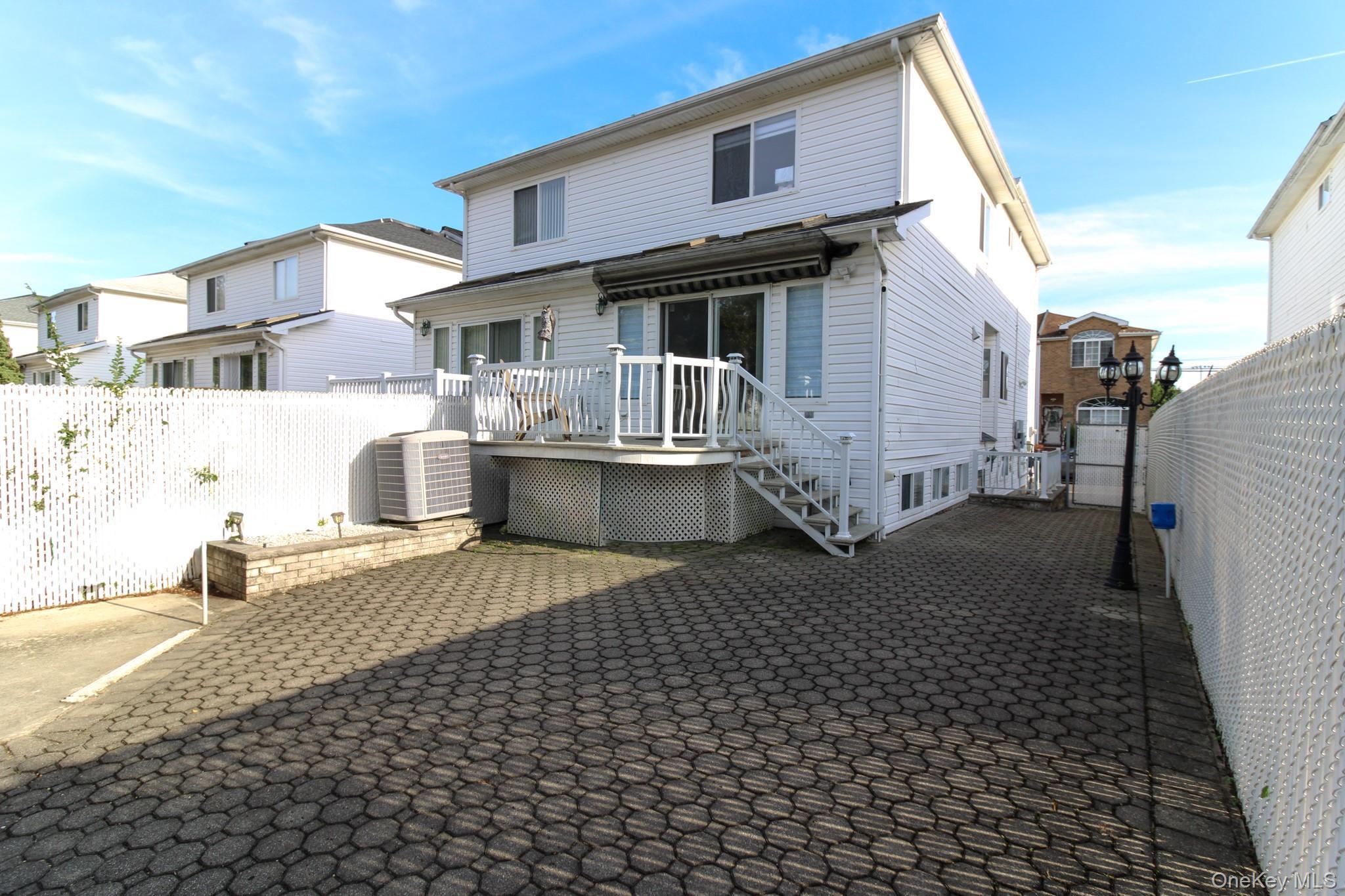 Single Family Camden Staten Island, NY 10309, MLS-920588-8