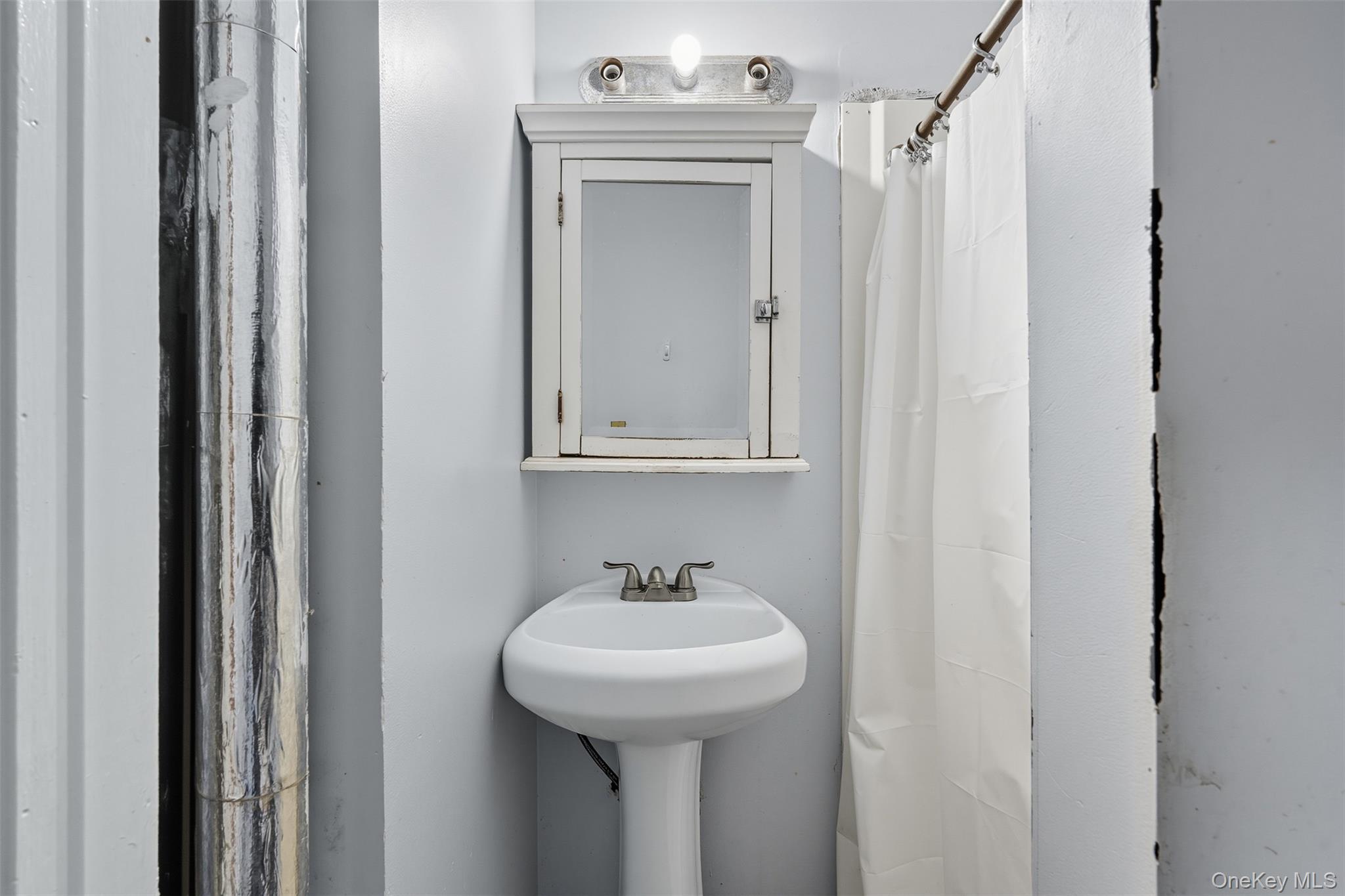 Single Family Washington  Rockland County, NY 10901, MLS-920609-13