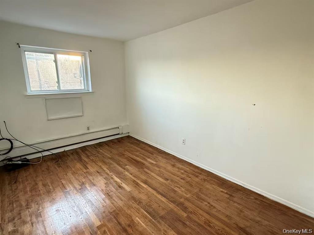 Single Family 97th Queens, NY 11416, MLS-920616-7