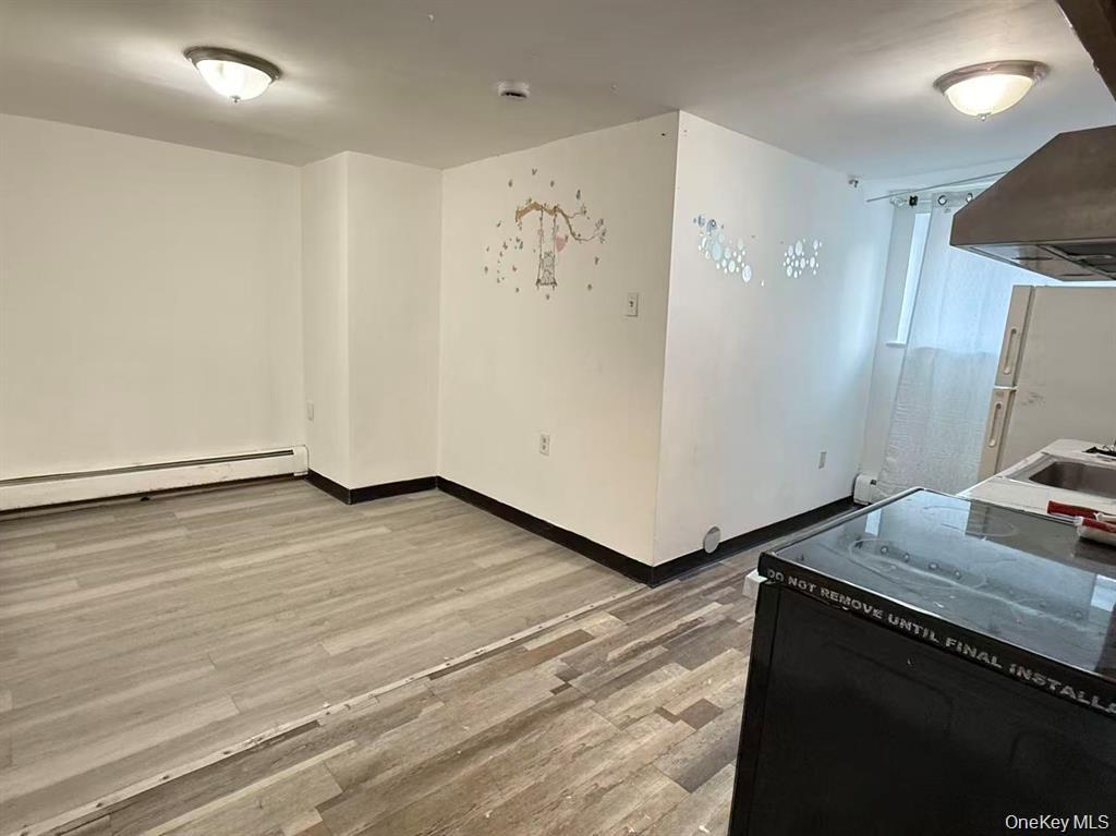 Single Family 97th Queens, NY 11416, MLS-920616-9