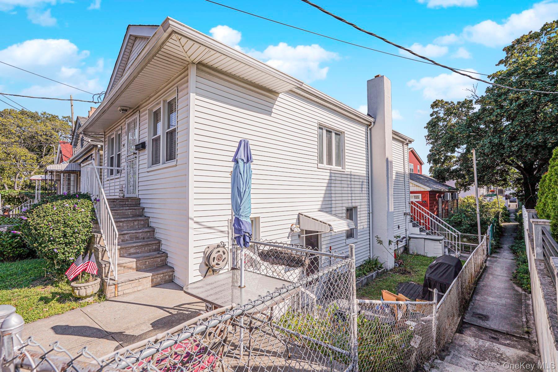 Single Family Haring  Brooklyn, NY 11235, MLS-920626-2