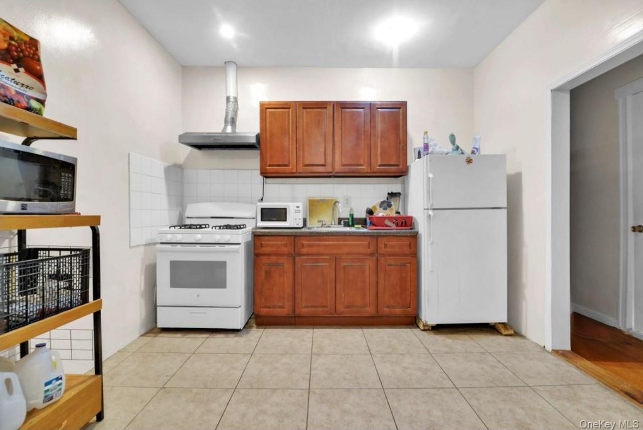 Single Family 85th  Queens, NY 11421, MLS-920630-14