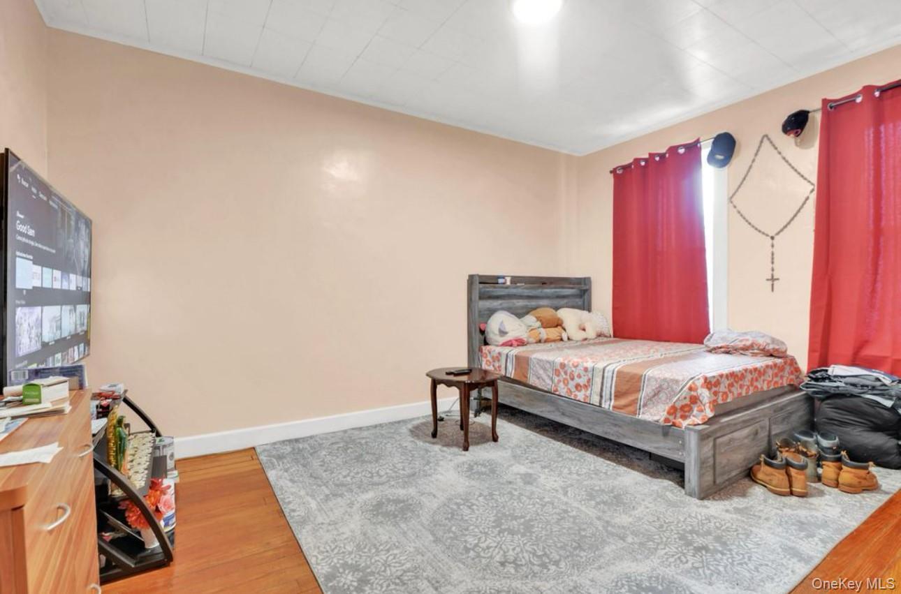 Single Family 85th  Queens, NY 11421, MLS-920630-22