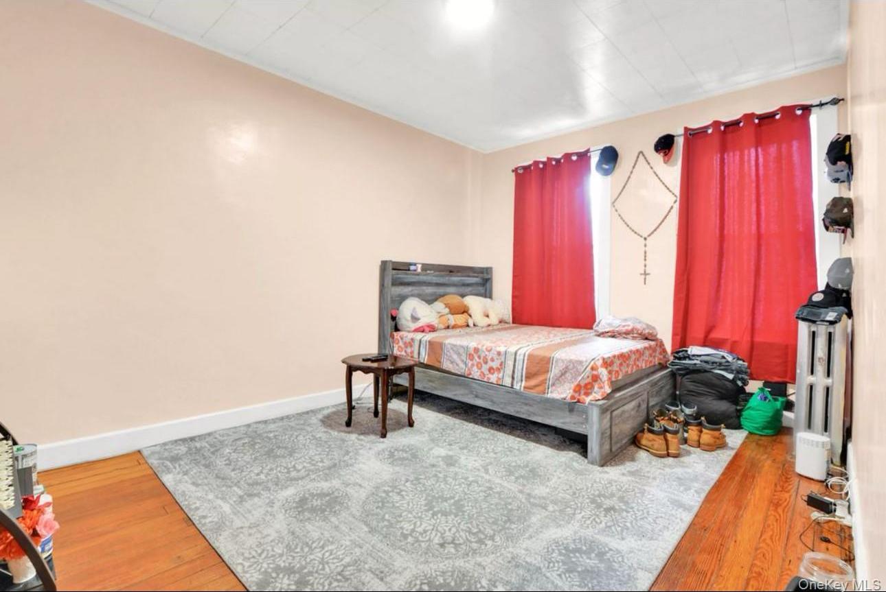 Single Family 85th  Queens, NY 11421, MLS-920630-23